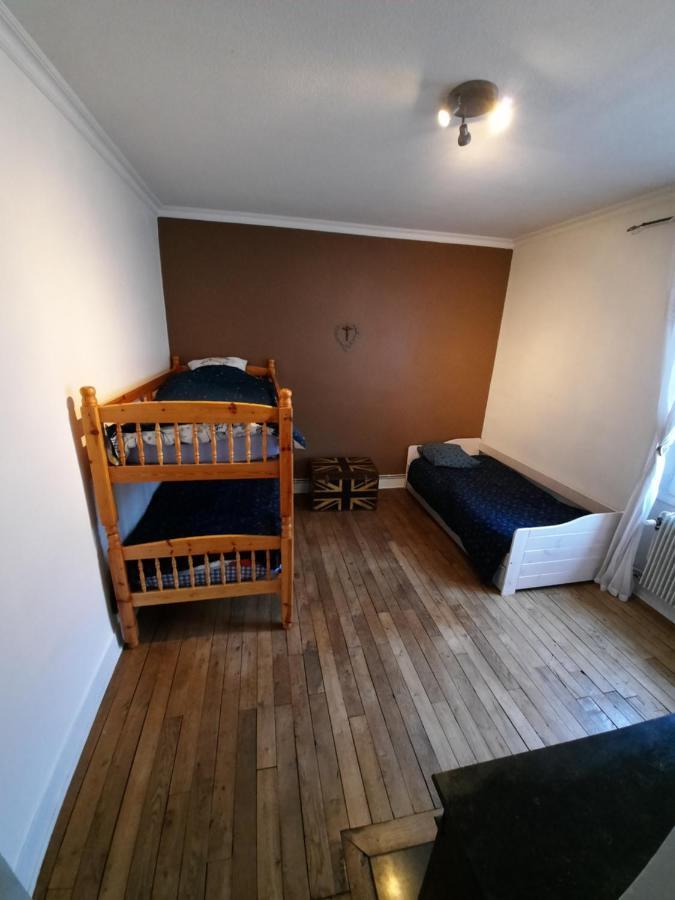 Joli Appartement Meuble ปาเรย์-เลอ-มนยาล ภายนอก รูปภาพ
